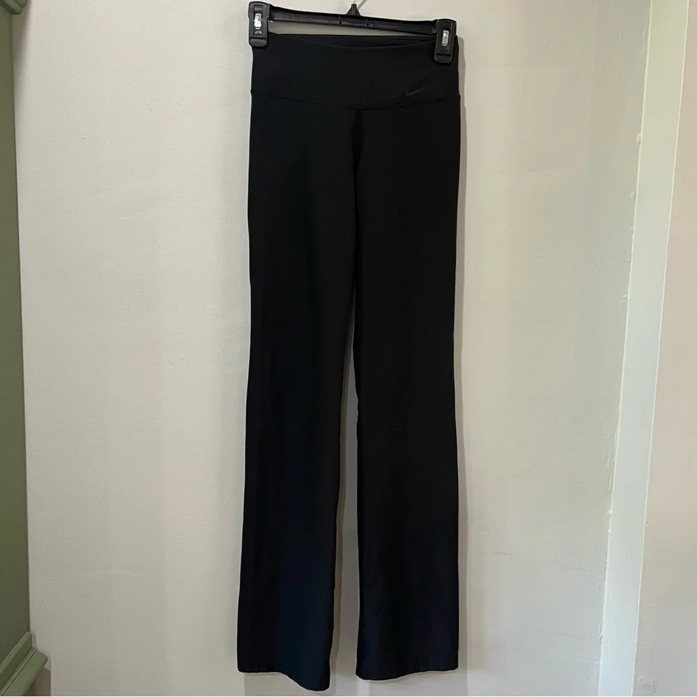 Nike Dri-fit Women Straight Leg Track Pants BLACK‎ Size XS Recycled Polyester